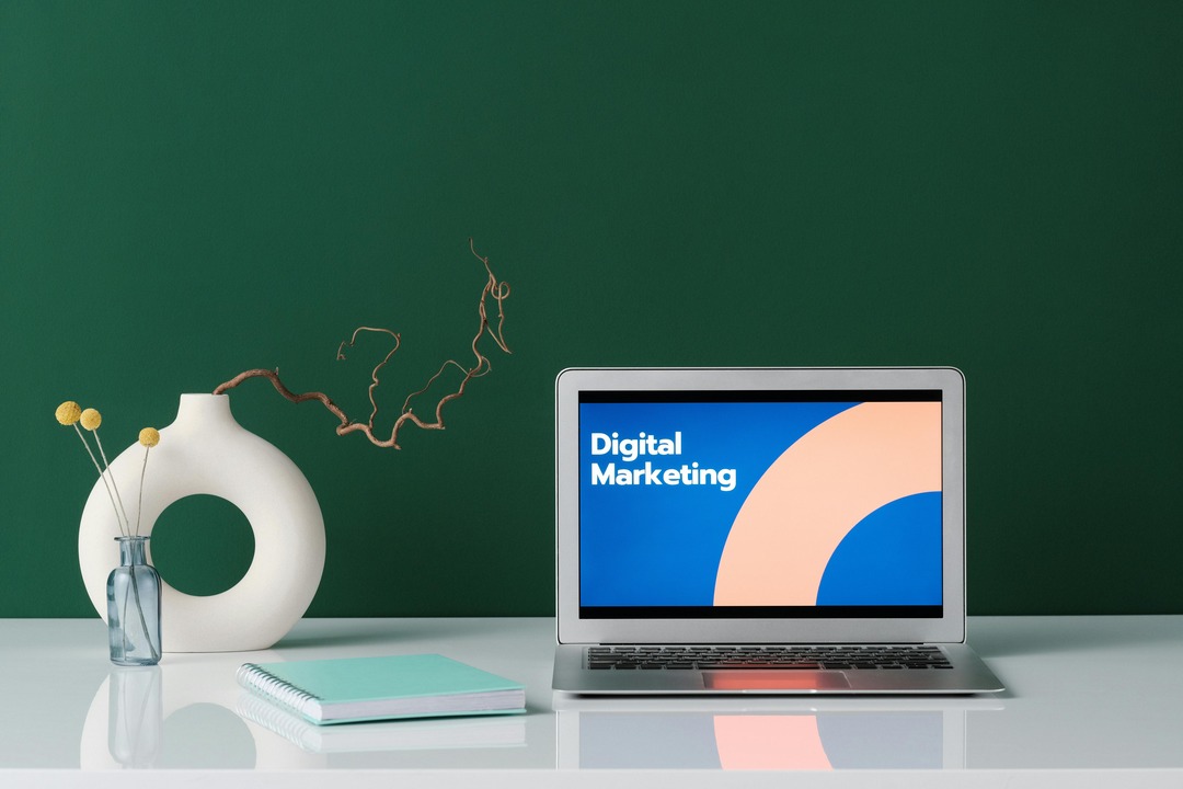 Read more about the article What is AI in Digital Marketing? A Beginner’s Guide to the Future of Marketing